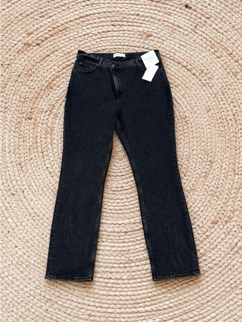 Abercrombie & Fitch NWT 90’s Criss Cross Slim Straight Jeans 31 SHORT
